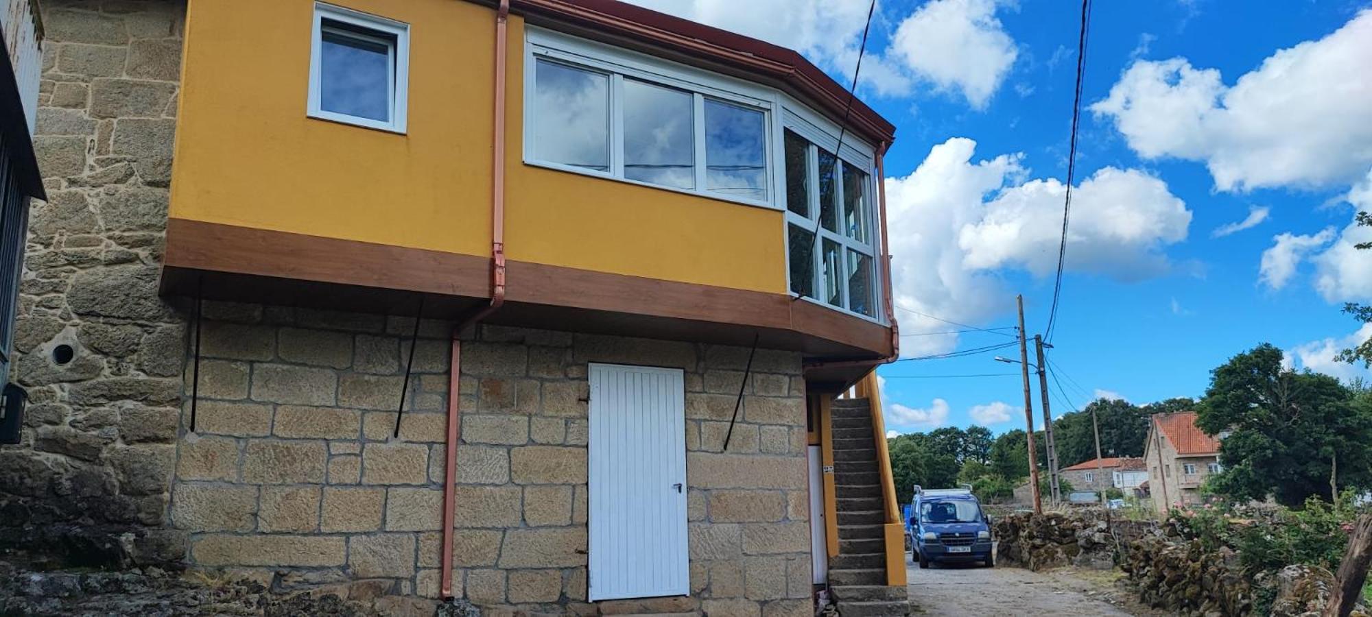 カストロ・カルデーラス Casa Do Outeiro De Aguilヴィラ エクステリア 写真