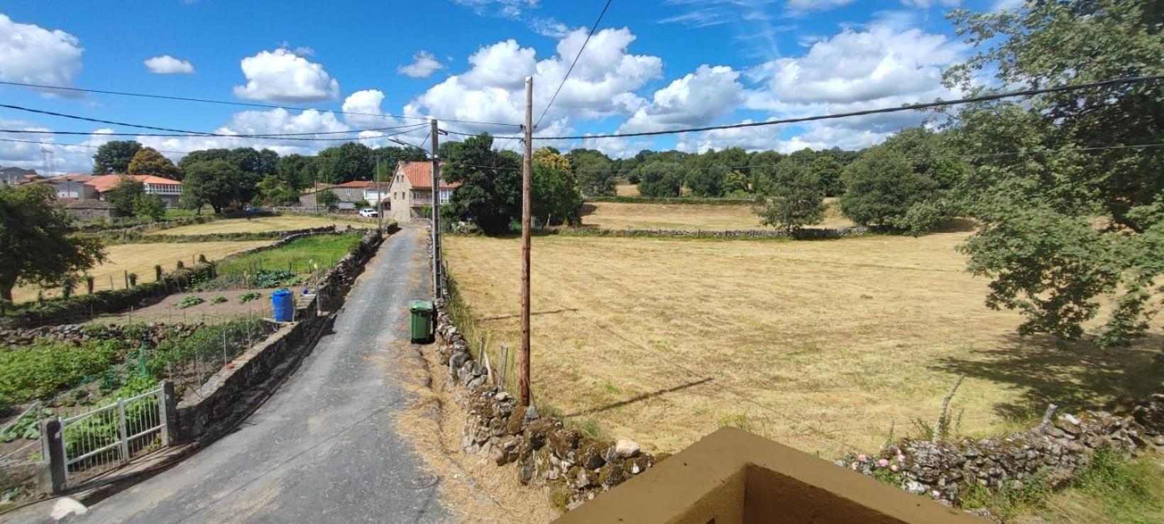 カストロ・カルデーラス Casa Do Outeiro De Aguilヴィラ エクステリア 写真